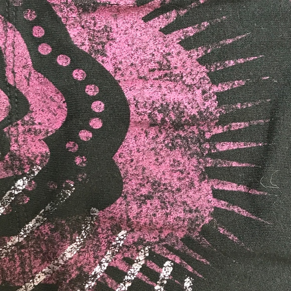 Express Sleeveless Top - Picture 4 of 8